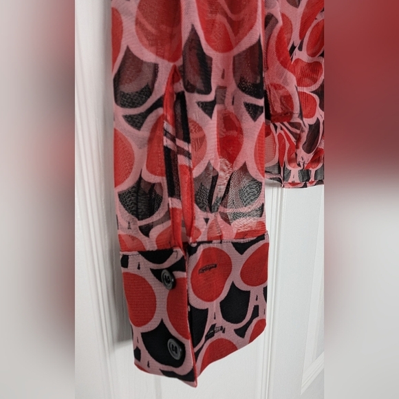 🔷ZARA - Red & Black Rushed Mesh/Sheer Button-Down Blouse - Picture 4 of 10